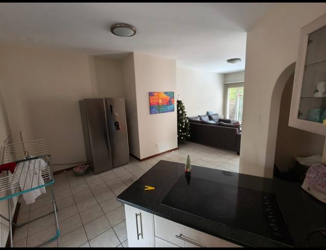3 BEDROOM TOWNHOUSE FOR SALE IN SAFARI GARDENS